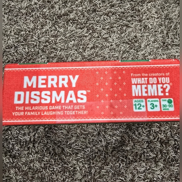 Merry Dissmas - the Holiday Family Party Game from What Do You Meme? New Sealed - Picture 6 of 6